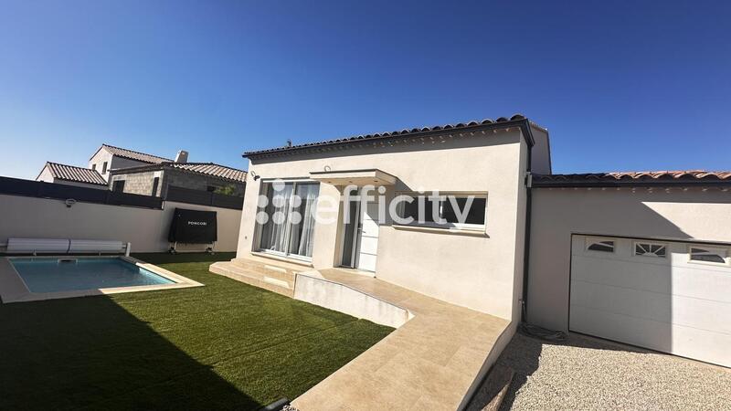 Maison - 100 m² - 4 pièces