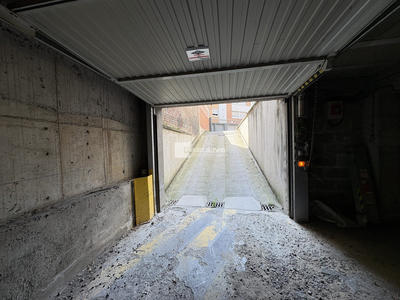 Parking / Garage - 20 m²