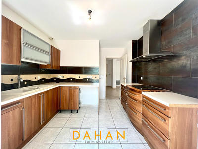 Villa - 100 m² - 4 pièces