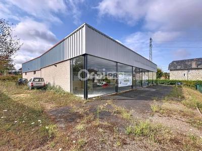 Local commercial - 551 m²