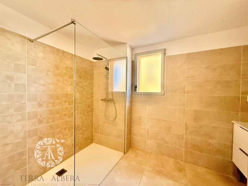 Appartement - 84 m² - 3 pièces