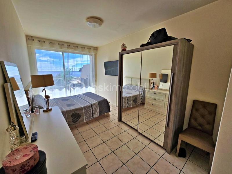 Appartement - 95 m² - 4 pièces