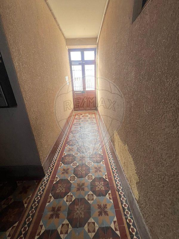 Immeuble - 256 m² - 6 pièces