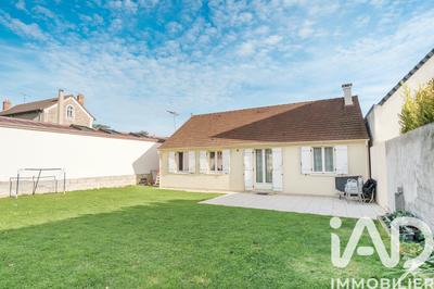 Maison - 85 m² - 5 pièces
