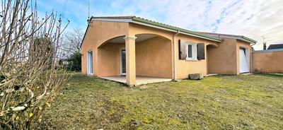 Maison - 98 m² - 4 pièces