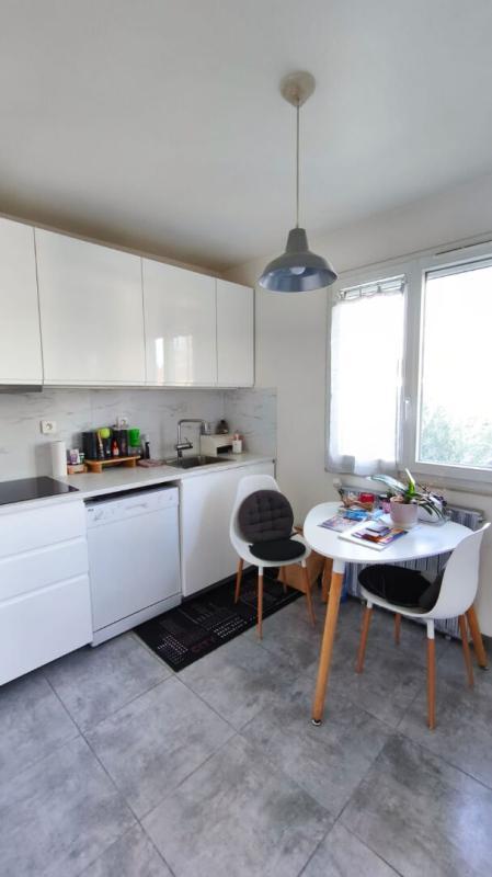 Maison - 93 m² - 5 pièces