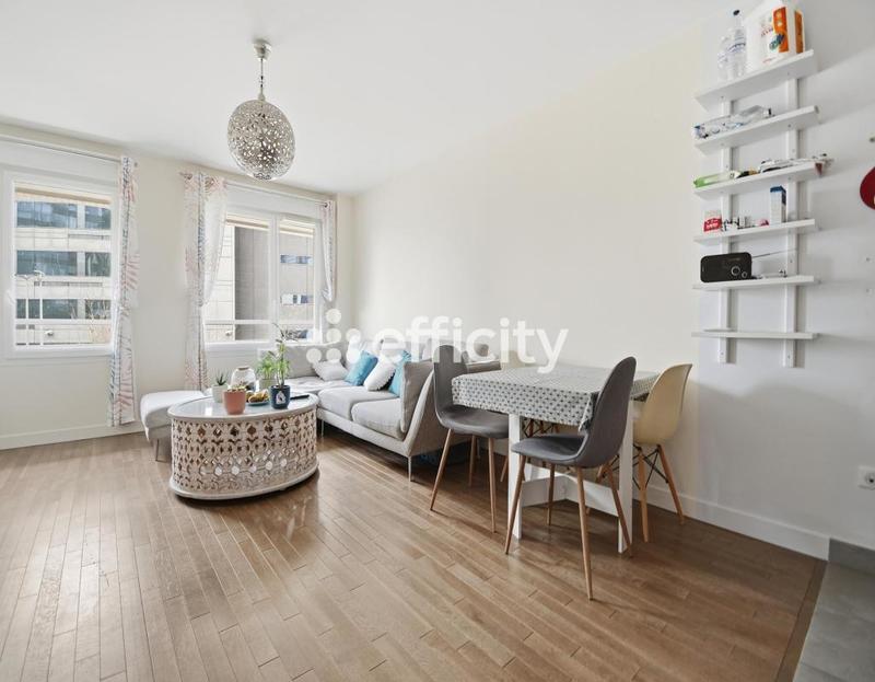 Appartement - 60 m² - 3 pièces