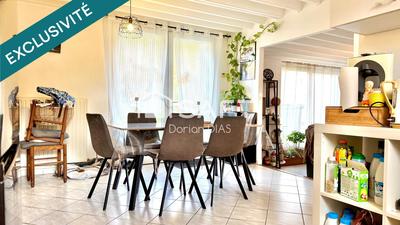 Maison - 144 m² - 9 pièces