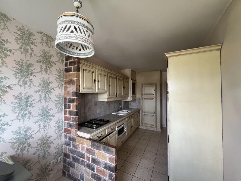 Appartement - 75 m² - 3 pièces