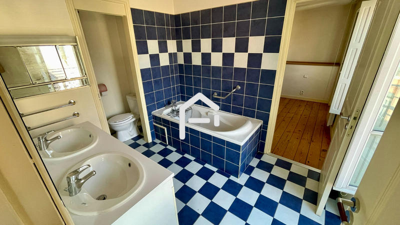 Appartement - 108 m² - 3 pièces