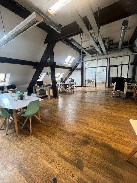 Bureau - 160 m² - 3 pièces