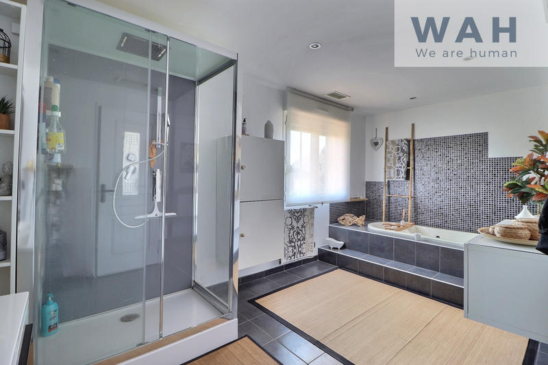 Villa - 132 m² - 5 pièces