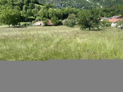 Terrain - 3 370 m²