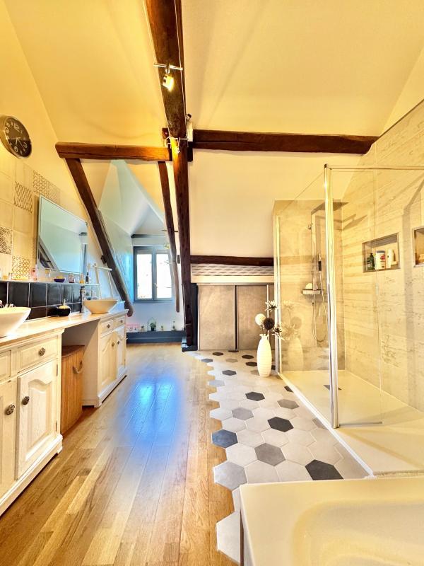 Gîte - 382 m² - 11 pièces