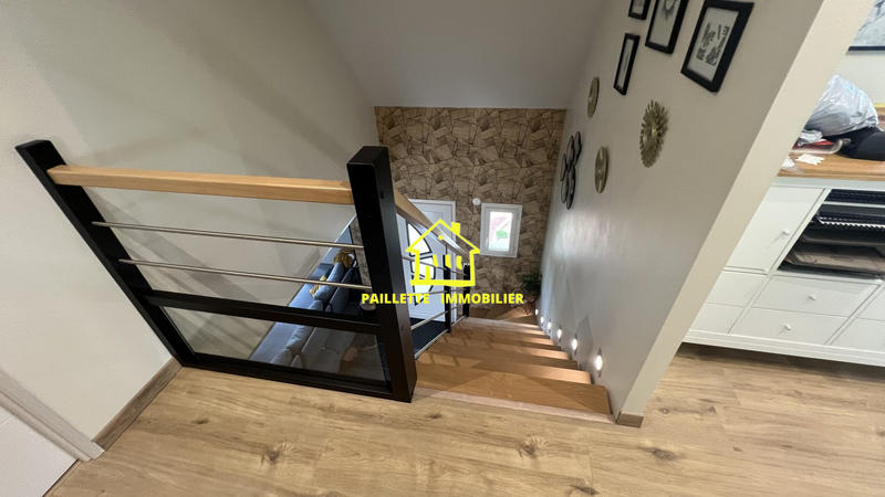 Maison - 165 m² - 6 pièces