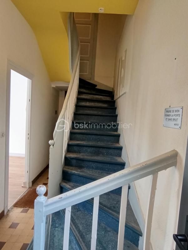 Immeuble - 96 m² - 5 pièces