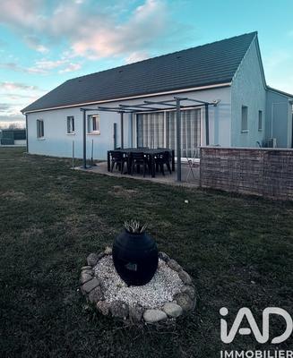 Maison - 105 m² - 5 pièces