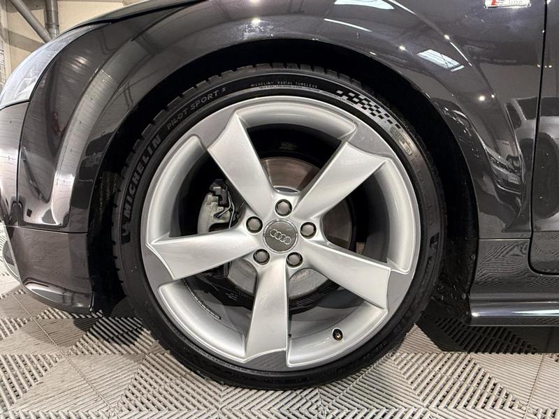 Audi Tt 1.8 Tfsi 160 s-Line