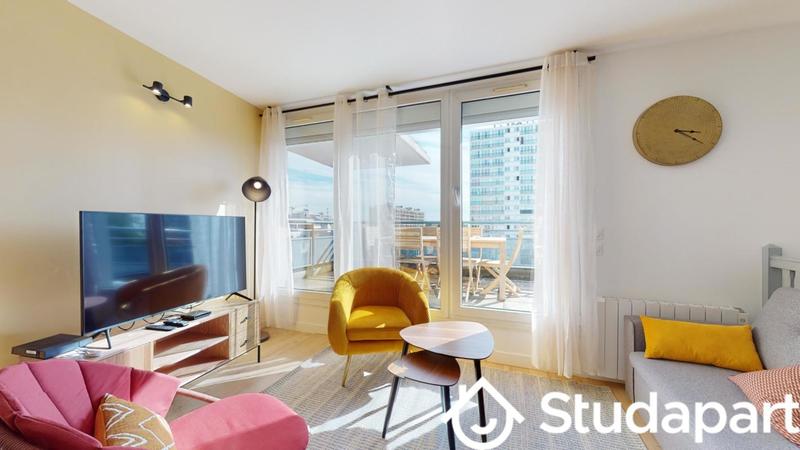 Chambre - 10 m² - 1 pièce