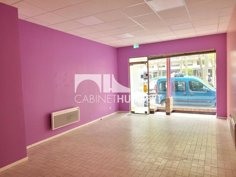 Local commercial - 43 m² - 1 pièce
