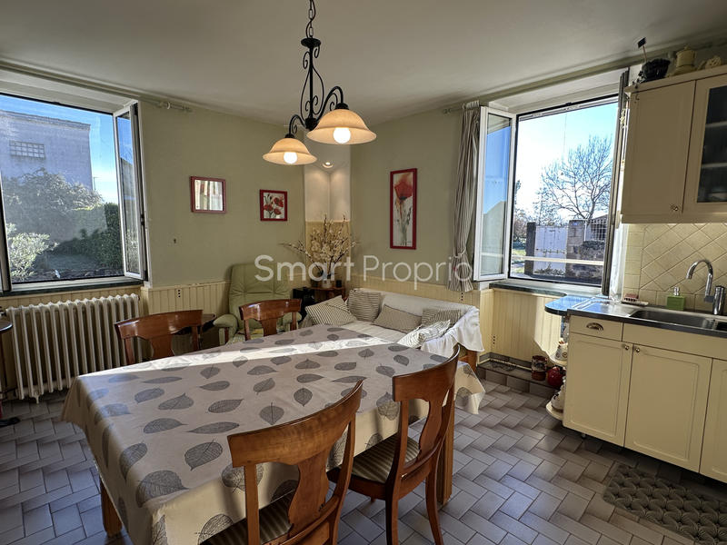 Maison - 192 m² - 6 pièces