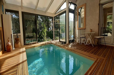 Villa - 168 m² - 6 pièces