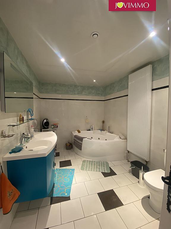 Maison - 133 m² - 8 pièces