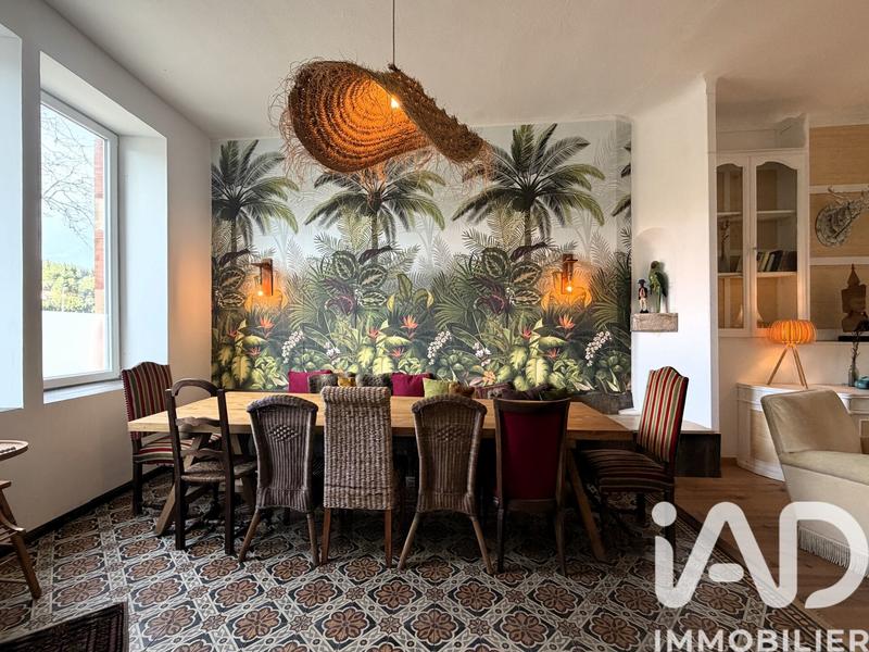 Maison - 175 m² - 8 pièces