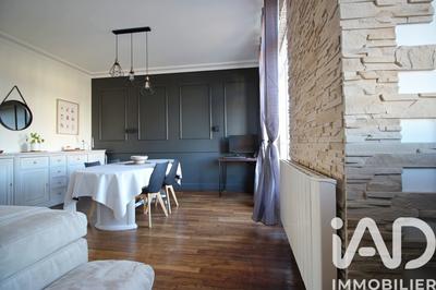 Appartement - 85 m² - 3 pièces