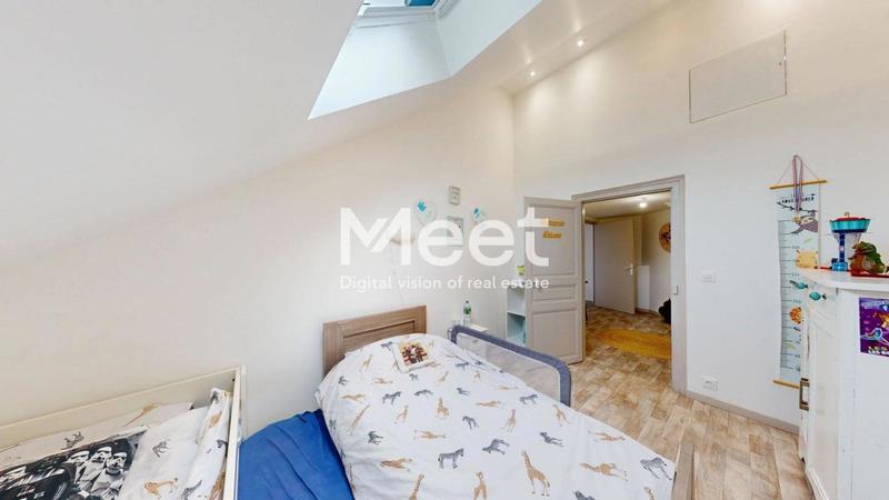 Maison - 175 m² - 7 pièces