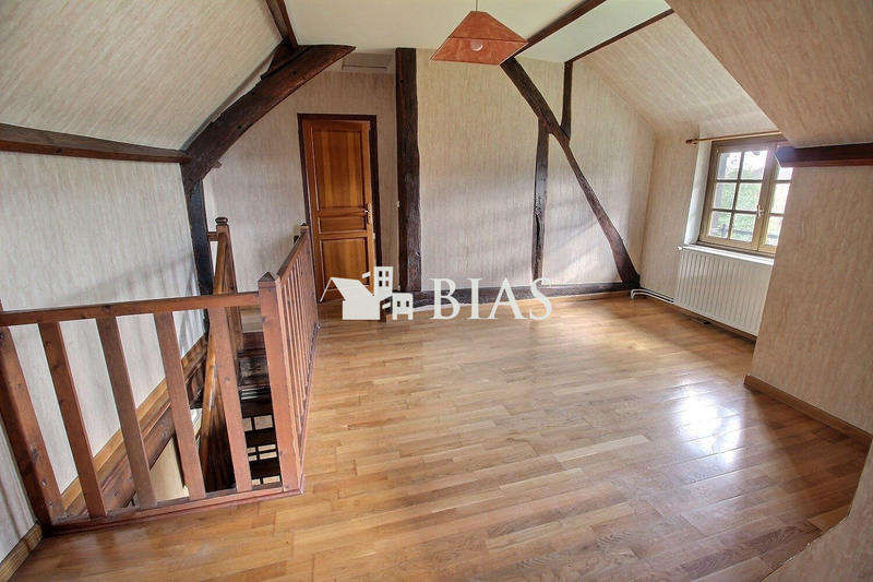 Maison - 122 m² - 4 pièces