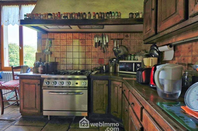 Maison - 295 m² - 11 pièces