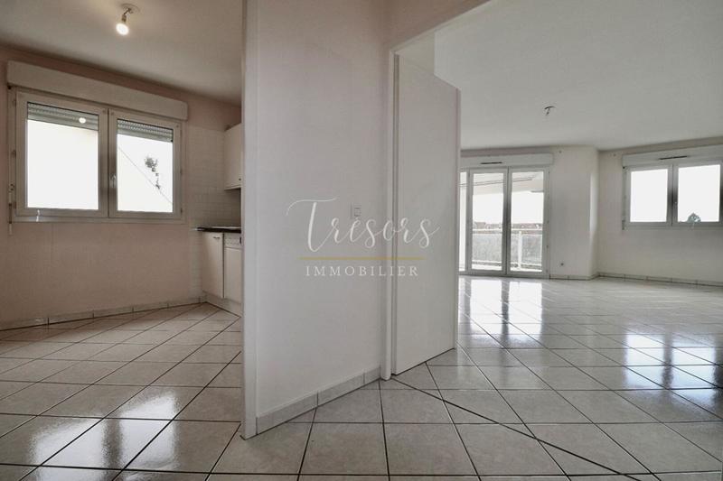 Appartement - 72 m² - 3 pièces