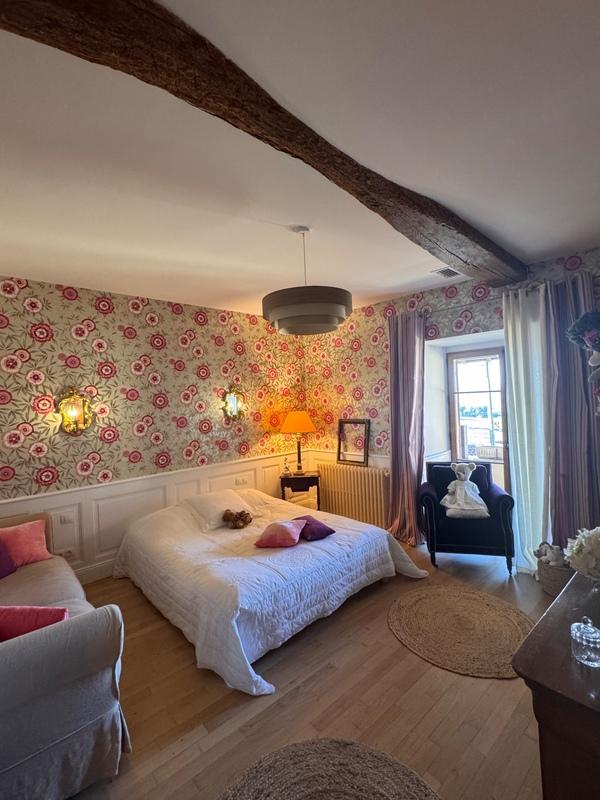 Maison - 201 m² - 8 pièces