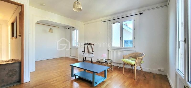 Appartement - 65 m² - 3 pièces