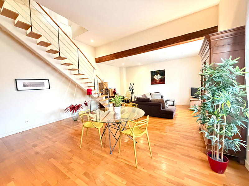 Maison - 141 m² - 6 pièces