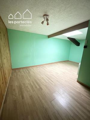 Maison - 138 m² - 5 pièces