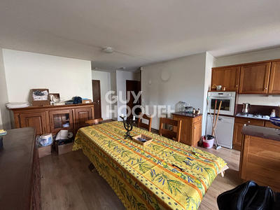 Maison - 138 m² - 8 pièces