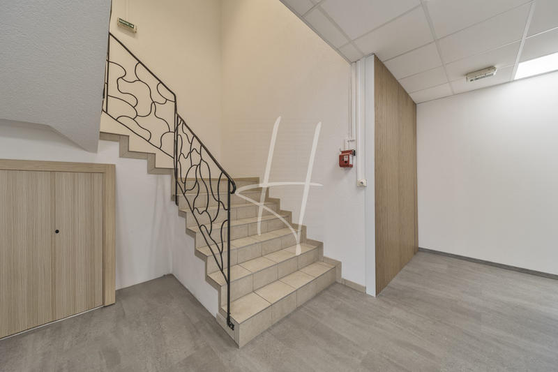 Local d'activités - 600 m²