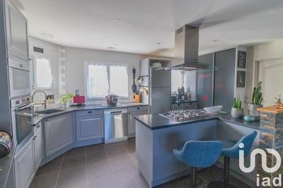 Maison - 103 m² - 6 pièces