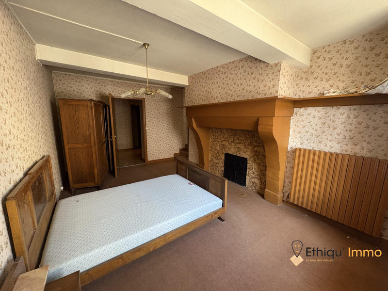 Maison ancienne - 120 m² - 10 pièces