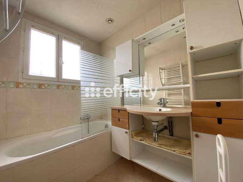 Appartement - 89 m² - 5 pièces