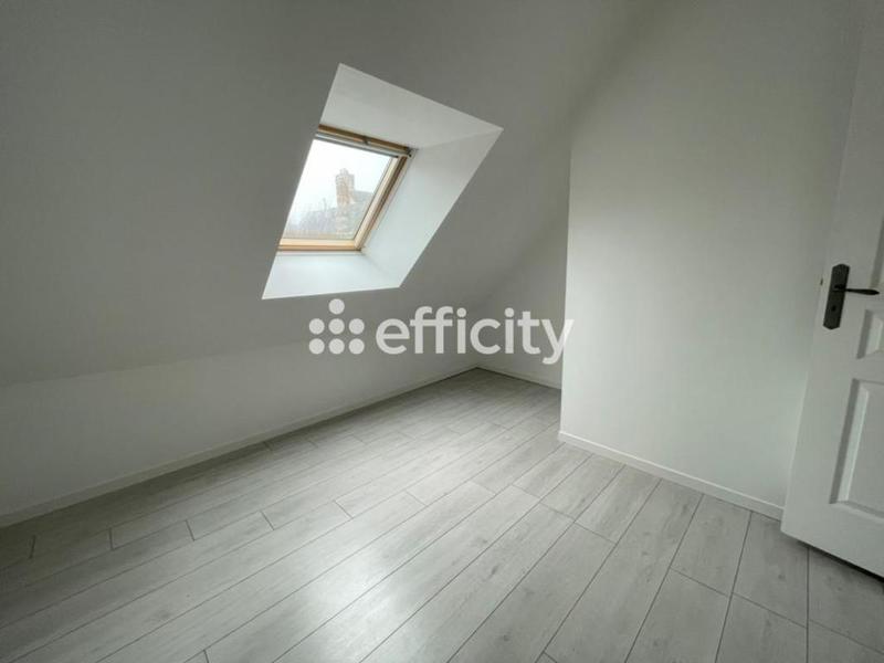 Maison - 113 m² - 5 pièces