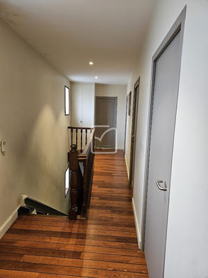 Maison - 168 m² - 7 pièces