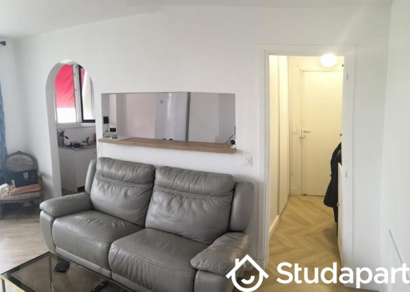 Chambre - 8 m² - 1 pièce