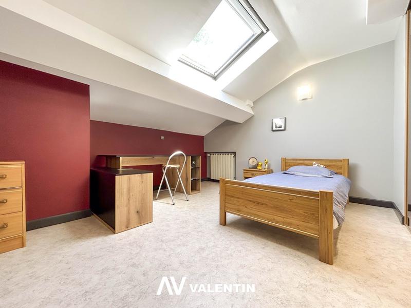 Maison - 153 m² - 8 pièces