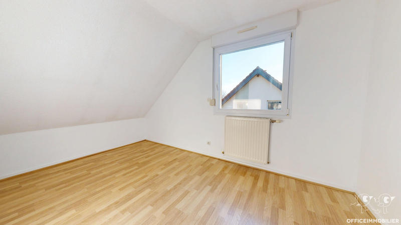 Maison - 104 m² - 5 pièces