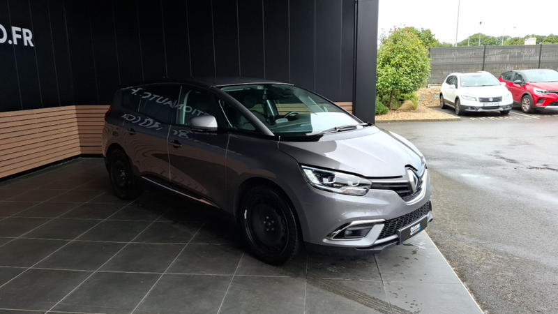 Renault Grand Scénic III Evolution TCe 140
