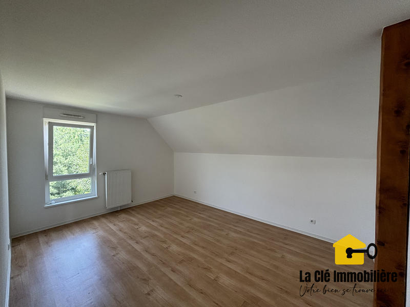 Appartement - 93 m² - 5 pièces
