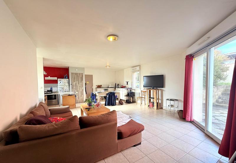 Maison - 99 m² - 5 pièces